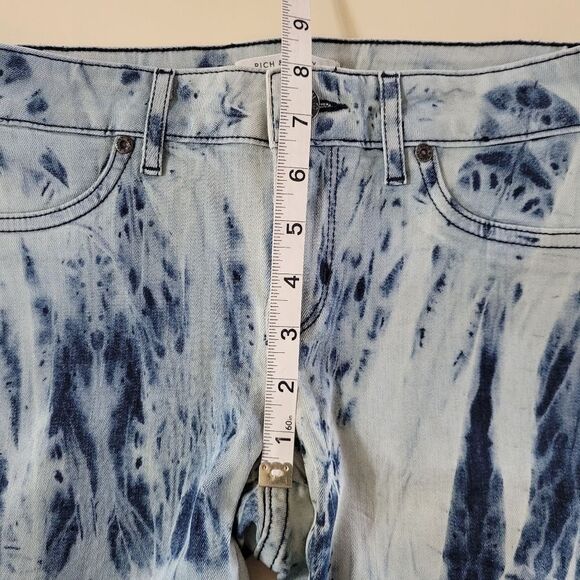 Rich & Skinny Deadbeat Skinny Denim Jeans - Picture 7 of 16